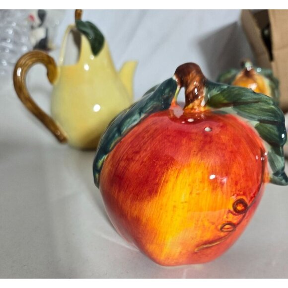 Fruit Teapot & Salt Pepper Shakers Set Apple Pear Kitchen Decor Ceramic - Picture 7 of 16